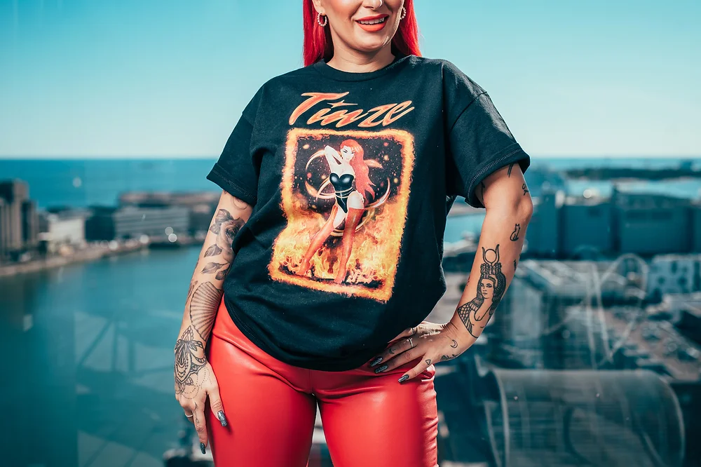 Tinze T-Shirt | Wonder Merchandise | Merchandise.